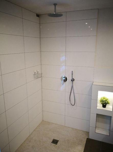 Apartment Ferienwohnung Emmerthal Auch Fuer Monteure Fewo Buitenkant foto